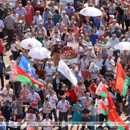 16.08.2020 demonstrace na podporu prezidenta Lukašenka v Minsku na náměstí nezávislosti