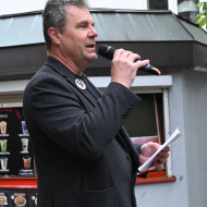 Roman Roun, tiskový mluvčí ÚV KSČM, moderátor mítinku