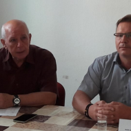 Zleva Karel Kvit - místopředseda KV KSČM, vpravo Jaroslav Rehák - 3. na kanditáce